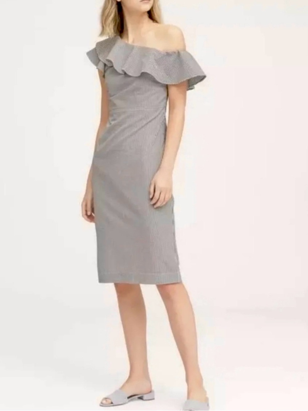 Banana republic off the shoulder, your sucker dress - Picture 2 of 6